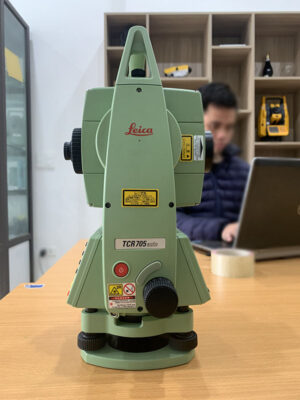 Máy toàn đạc leica TCR 705 auto
