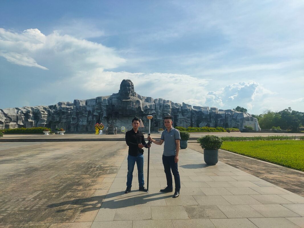 Máy Trắc Địa Chính Hãng