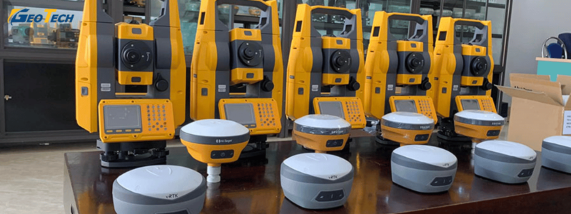 máy toàn đạc điện tử