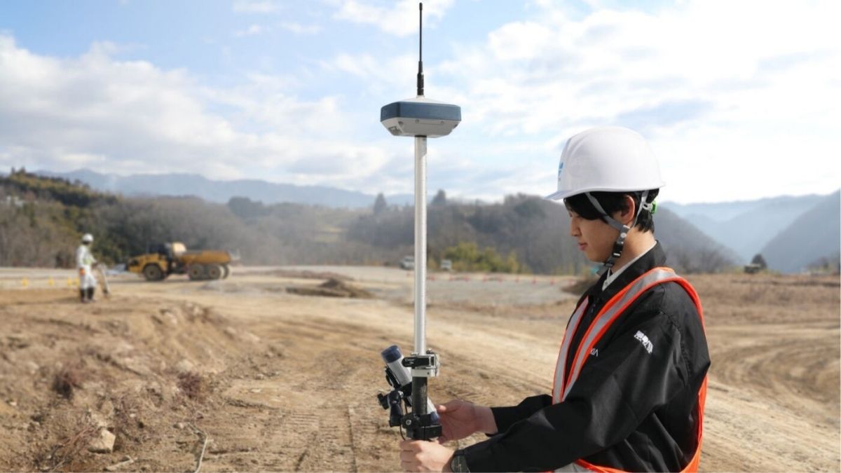 Máy GNSS RTK Sokkia GRX3