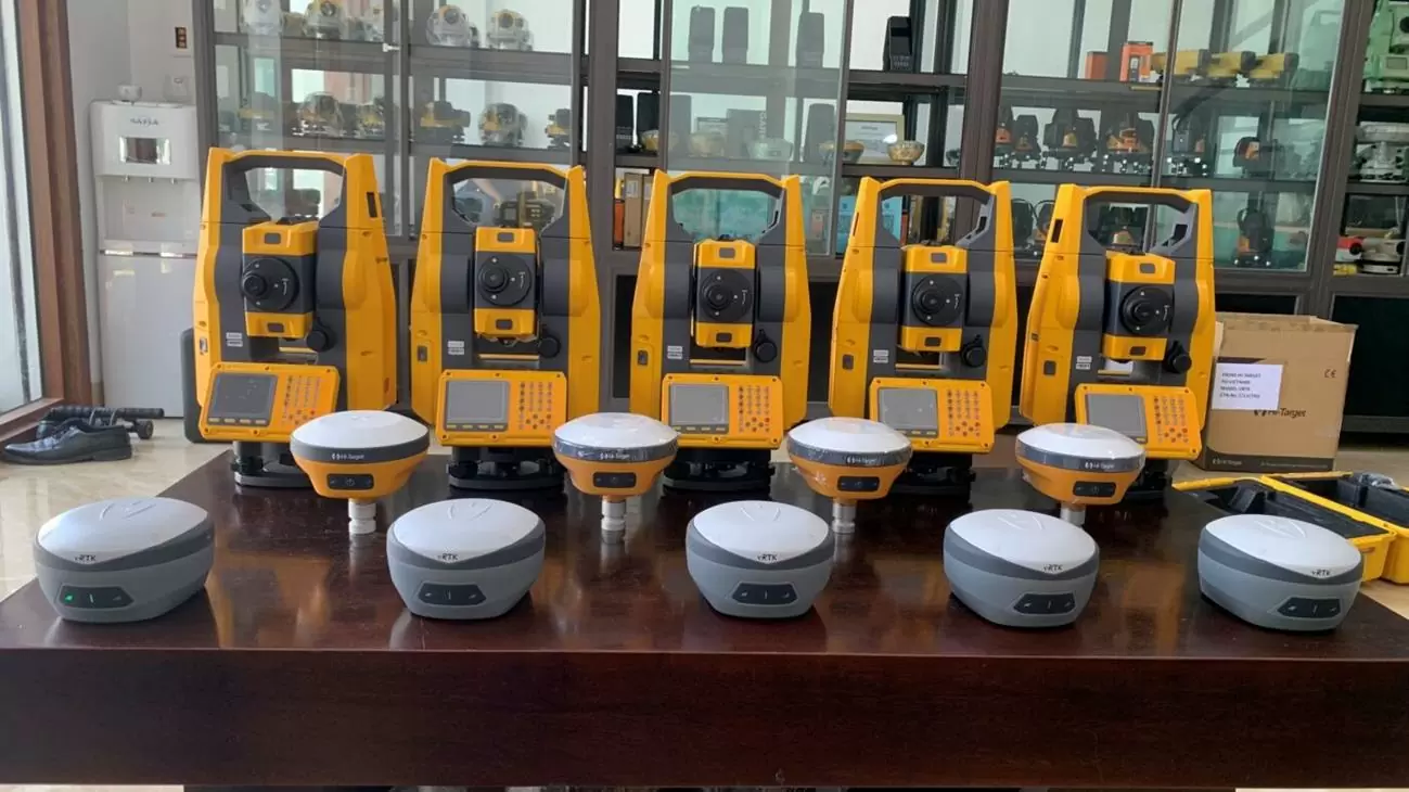 thuê máy toàn đạc bao nhiêu tiền