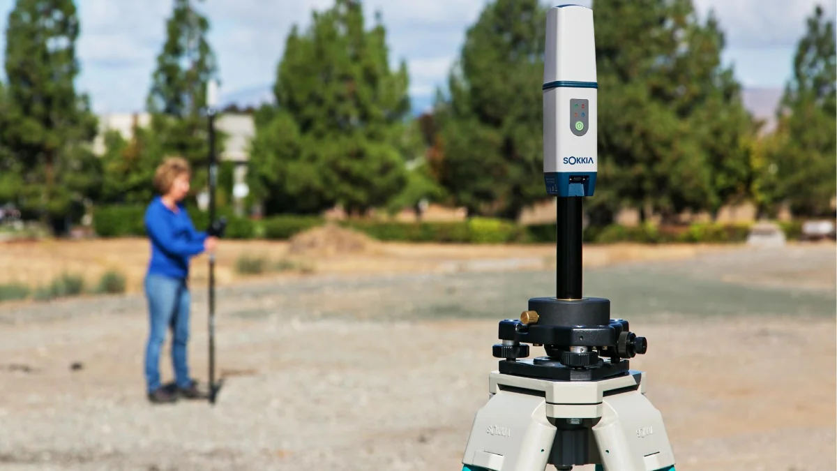 Máy GNSS RTK Sokkia GCX3