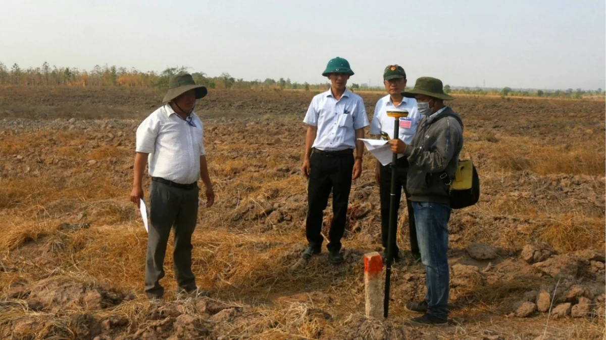 Đo đạc cắm mốc ở đắk nông